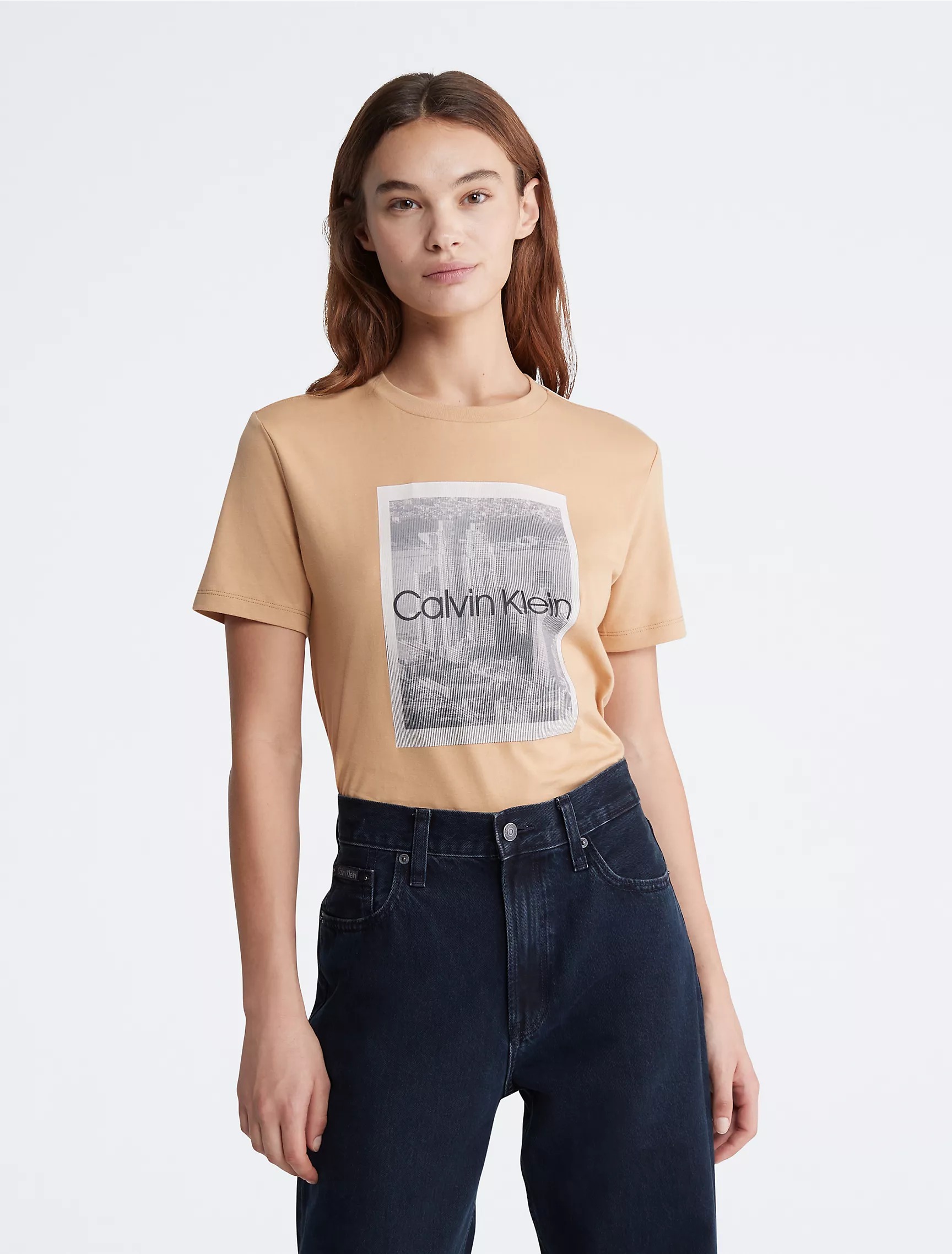 ЖЕНСКАЯ ФУТБОЛКА  CALVIN KLEIN