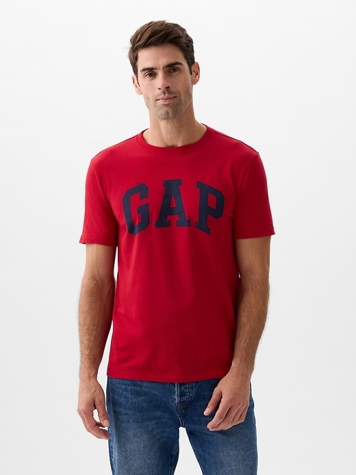 МУЖСКАЯ ФУТБОЛКА GAP