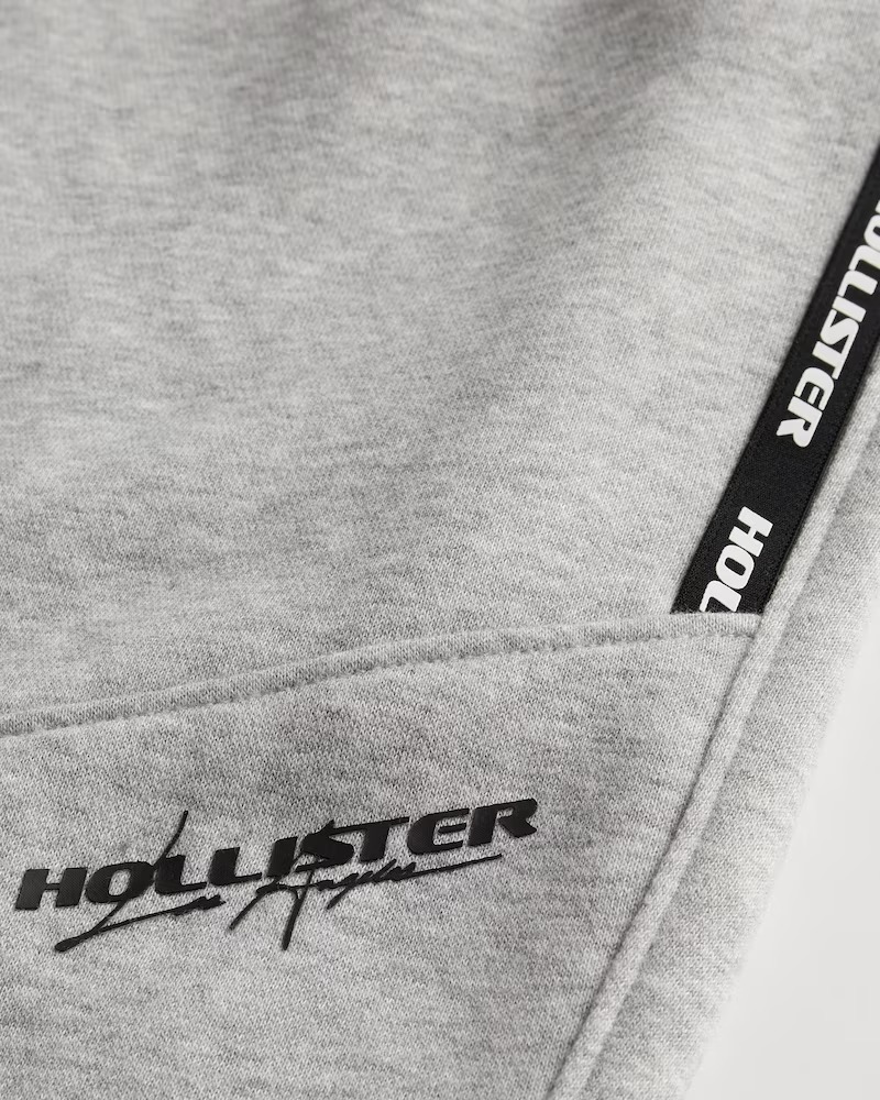 МУЖСКИЕ БРЮКИ HOLLISTER